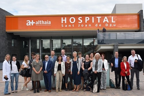 Una delegació d’empreses i institucions daneses visiten la Fundació Althaia